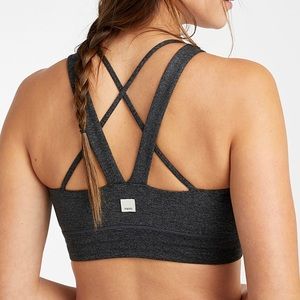 Vuori Elevation Sports Bra Size Small